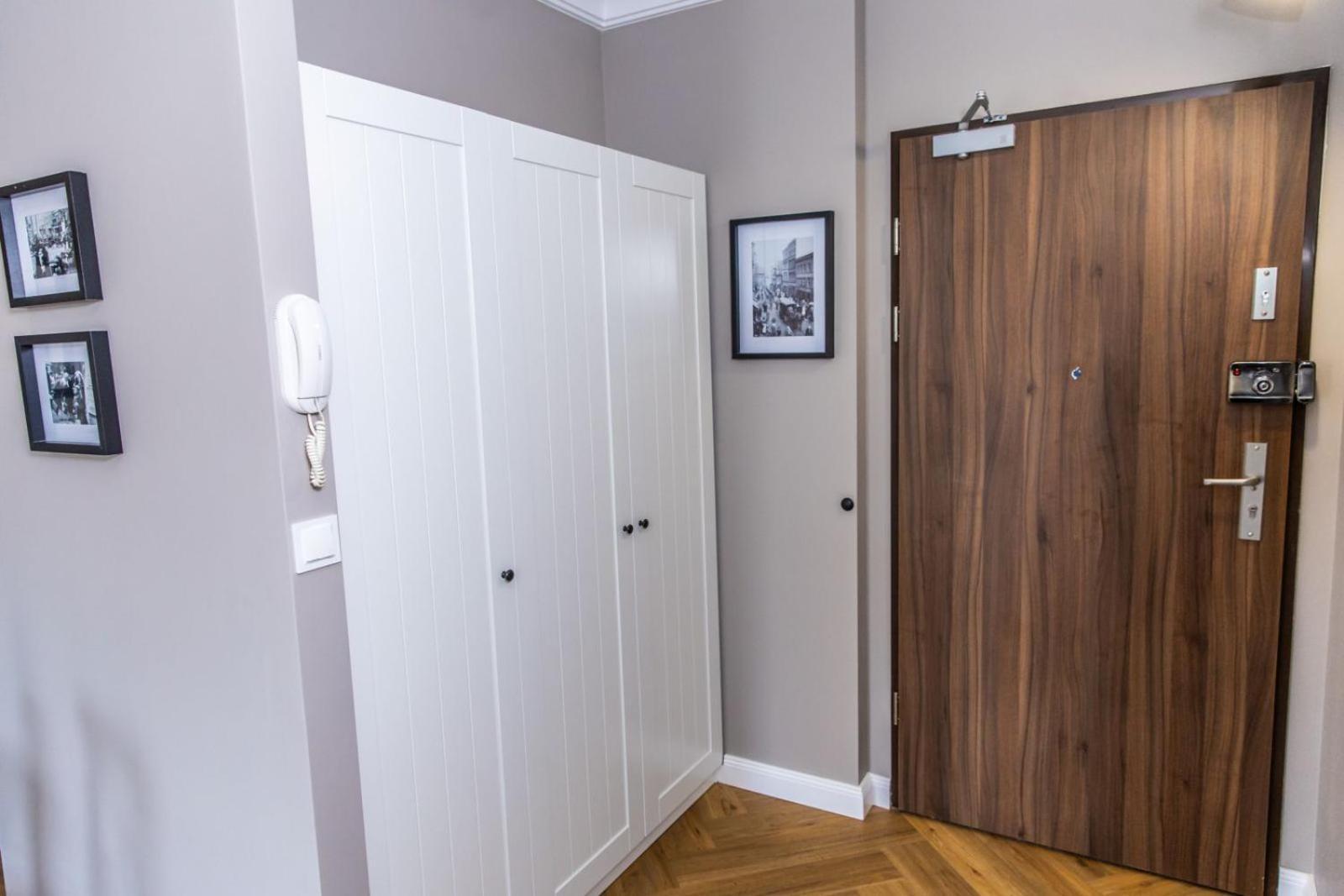 Solar Apartments I Stare Miasto 10Min I Priv Parking Free I Winda I Balkon Stary Toruń المظهر الخارجي الصورة