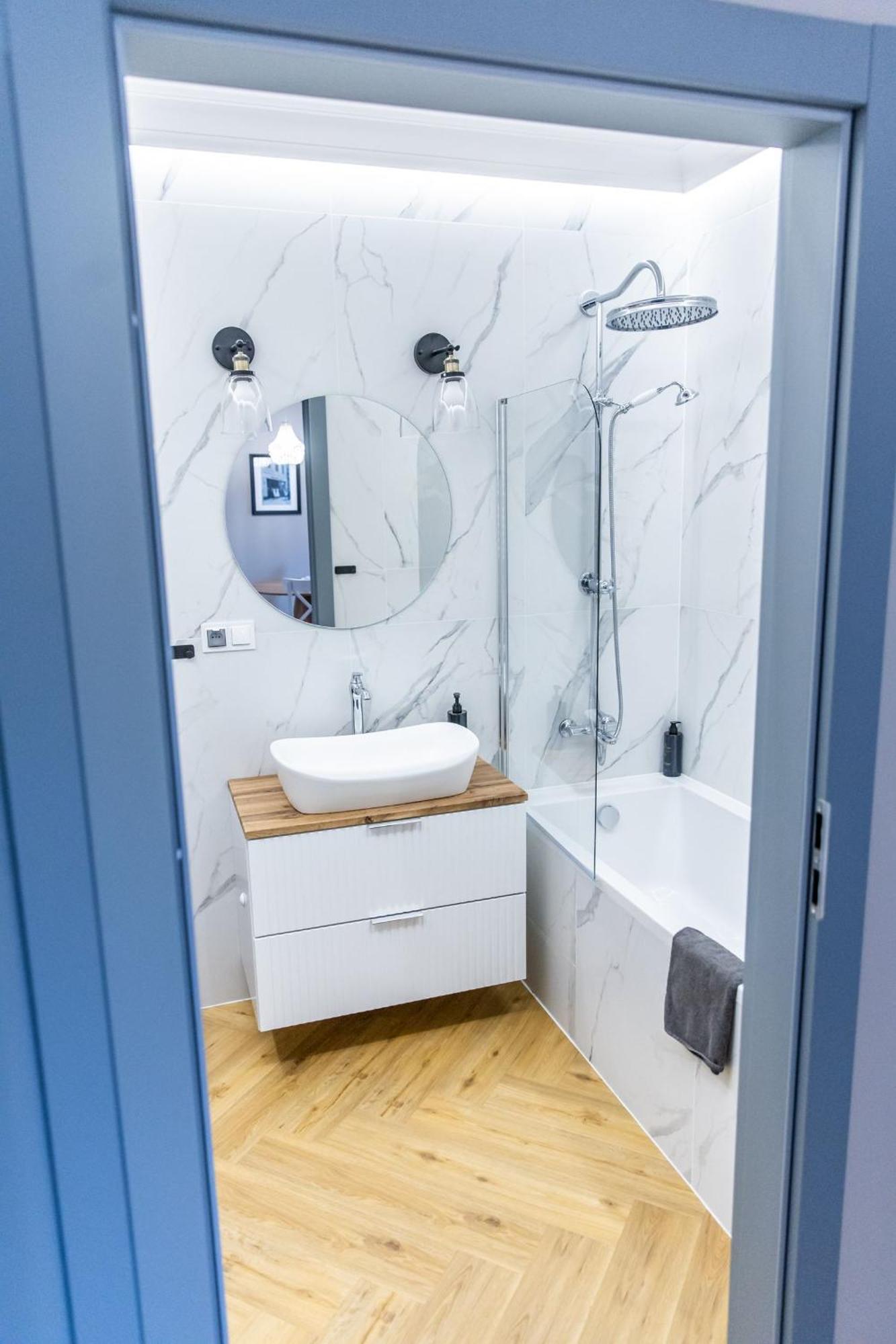 Solar Apartments I Stare Miasto 10Min I Priv Parking Free I Winda I Balkon Stary Toruń المظهر الخارجي الصورة