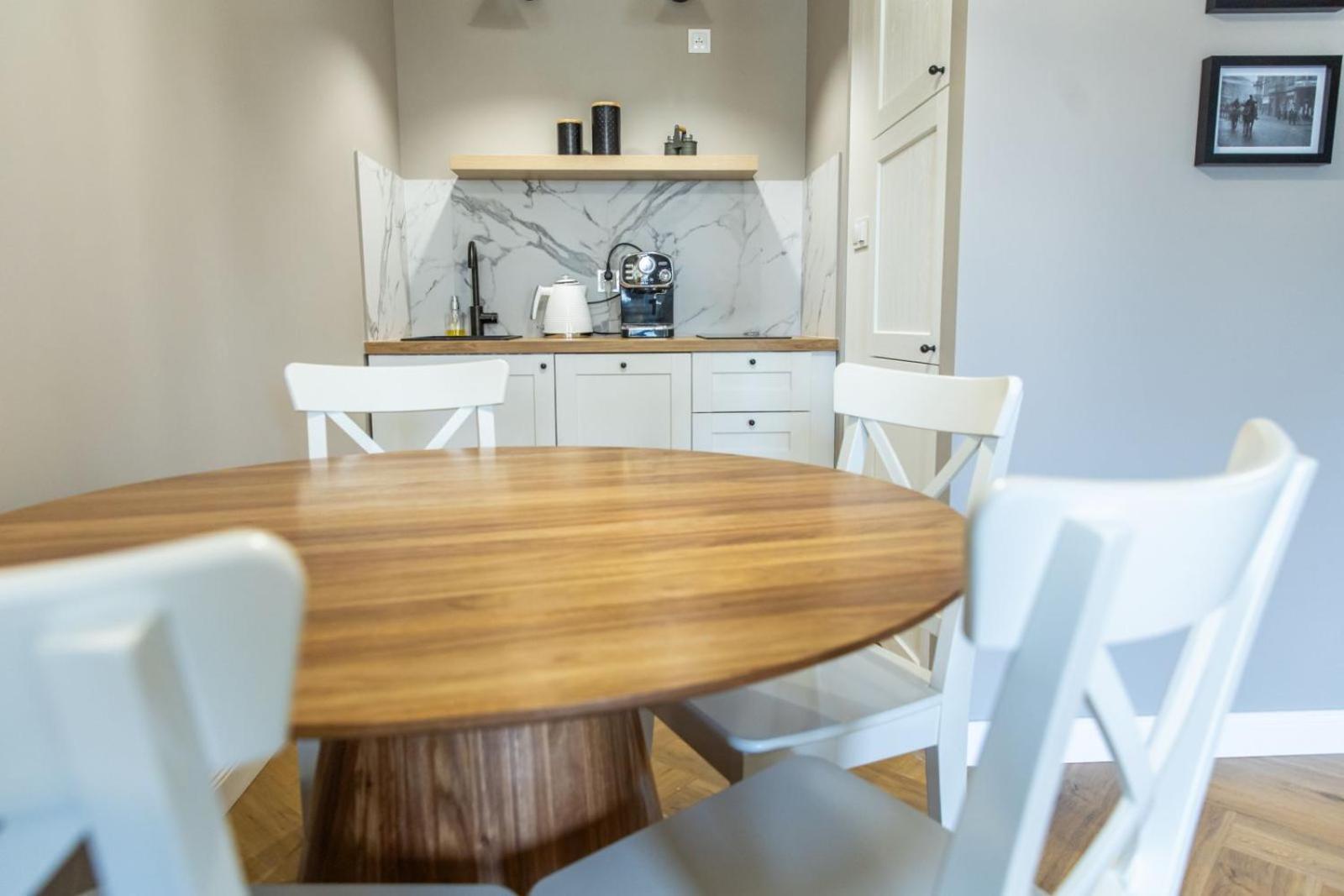 Solar Apartments I Stare Miasto 10Min I Priv Parking Free I Winda I Balkon Stary Toruń المظهر الخارجي الصورة
